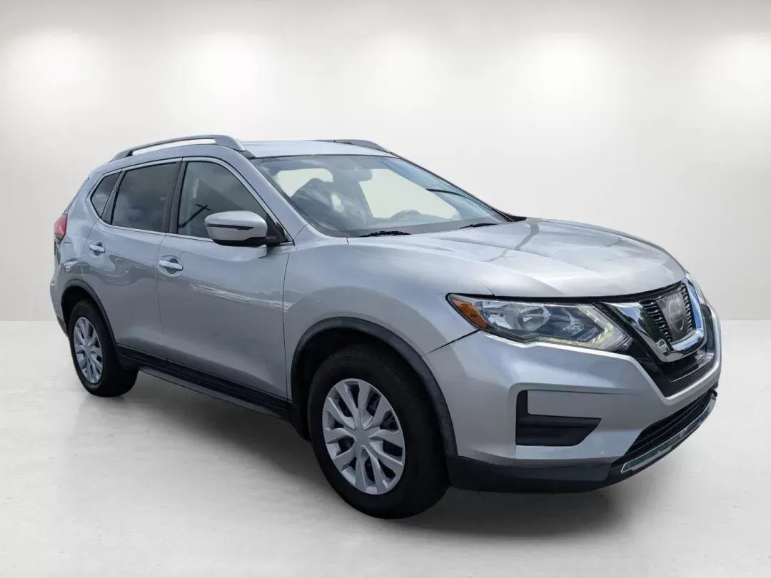 2017 /Charcoal Nissan Rogue S (JN8AT2MT8HW) with an Regular Unleaded I-4 2.5 L/152 engine, 1-Speed CVT w/OD transmission, located at 804 22nd Ave, Phenix City, AL, 36870, (334) 297-1860, 32.484749, -85.024475 - 2017 Nissan Rogue S - Photo#2
