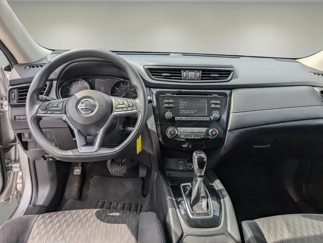 2017 /Charcoal Nissan Rogue S (JN8AT2MT8HW) with an Regular Unleaded I-4 2.5 L/152 engine, 1-Speed CVT w/OD transmission, located at 804 22nd Ave, Phenix City, AL, 36870, (334) 297-1860, 32.484749, -85.024475 - 2017 Nissan Rogue S - Photo#11