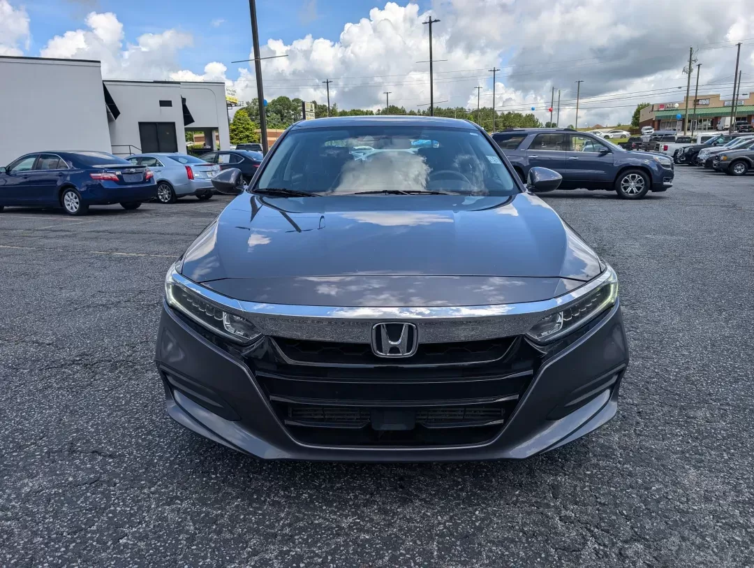 2018 Honda Accord Sedan LX 1.5T (1HGCV1F1XJA) with an Intercooled Turbo Regular Unleaded I-4 1.5 L/91 engine, 1-Speed CVT w/OD transmission, located at 3959 U.S. 80 W, Phenix City, AL, 36870, (334) 297-4885, 32.469296, -85.135185 - 2018 Honda Accord Sedan LX 1.5T - Photo#1