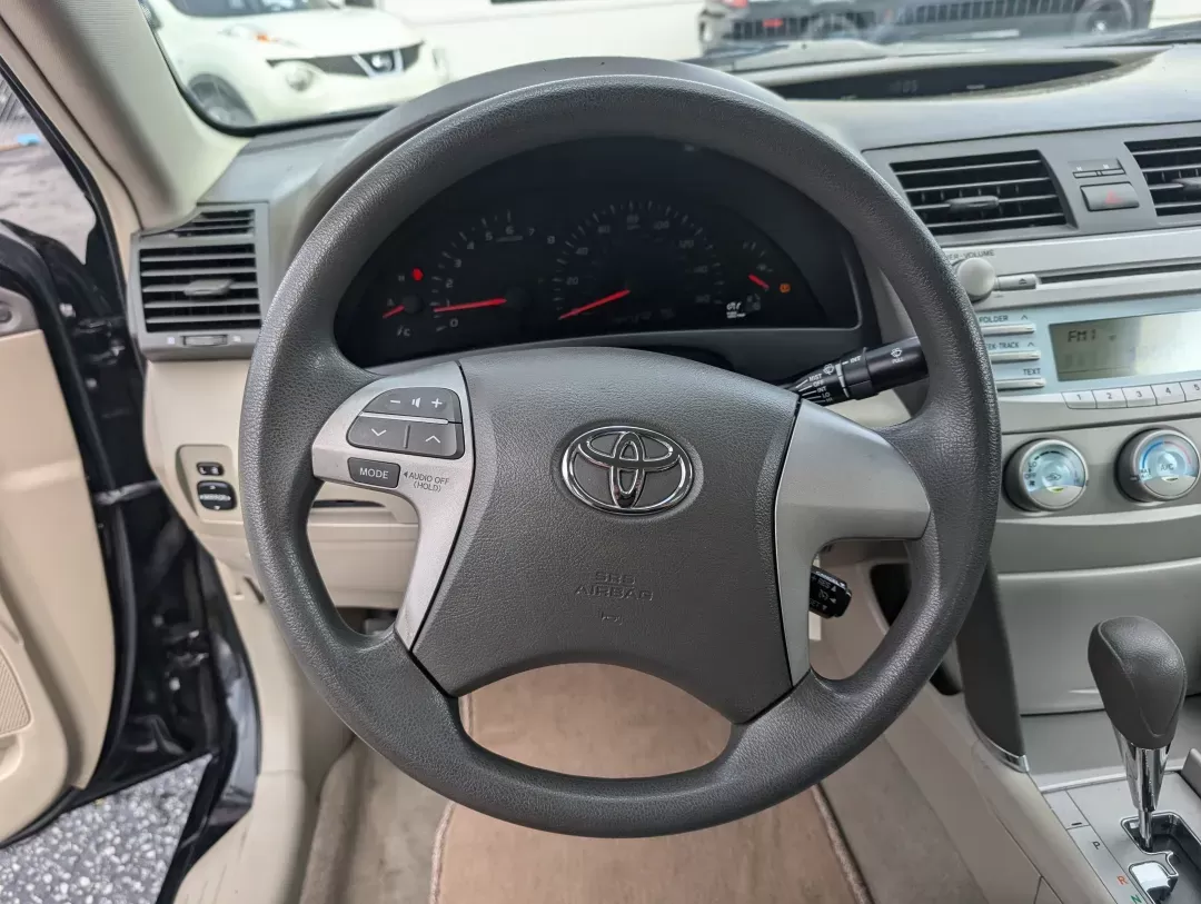 2007 Toyota Camry LE (4T1BK46K97U) with an Gas V6 3.5L/211 engine, 6-Speed Automatic w/OD transmission, located at 3959 U.S. 80 W, Phenix City, AL, 36870, (334) 297-4885, 32.469296, -85.135185 - 2007 Toyota Camry LE - Photo#15