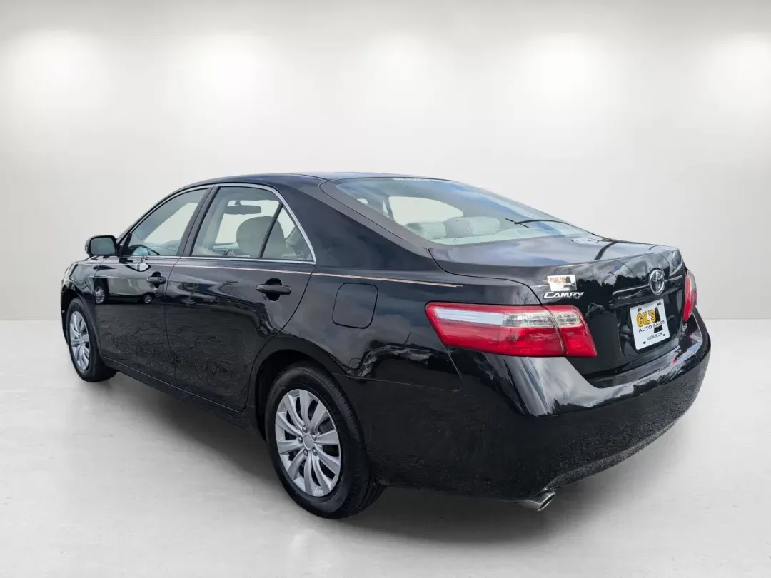 2007 Toyota Camry LE (4T1BK46K97U) with an Other engine, located at 521 Old Farm Lane Rd, Prattville, AL, 36066, (334) 325-1505, 32.482460, -86.416367 - **Discover Your Next Adventure with the 2007 Toyota Camry LE at Gils Auto - Phenix City!**<br /> <br /> Are you searching for a reliable and stylish sedan that fits perfectly into your busy lifestyle? Look no further! The 2007 Toyota Camry LE is not just a car; it's your steadfast companion for both - Photo#6