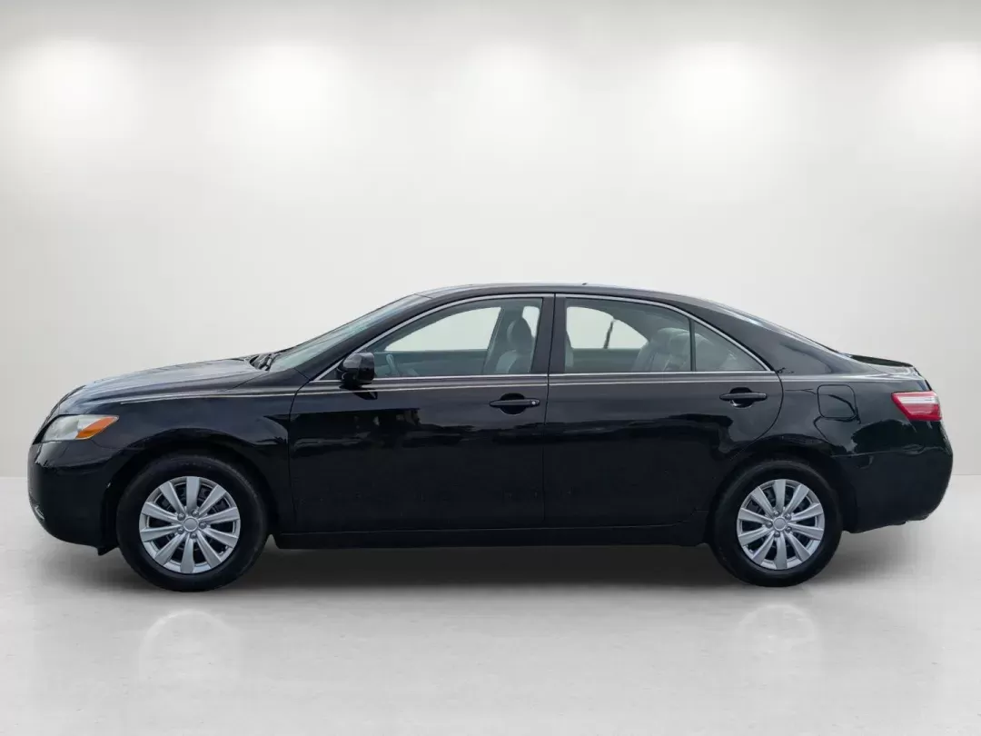 2007 Toyota Camry LE (4T1BK46K97U) with an Other engine, located at 521 Old Farm Lane Rd, Prattville, AL, 36066, (334) 325-1505, 32.482460, -86.416367 - **Discover Your Next Adventure with the 2007 Toyota Camry LE at Gils Auto - Phenix City!**<br /> <br /> Are you searching for a reliable and stylish sedan that fits perfectly into your busy lifestyle? Look no further! The 2007 Toyota Camry LE is not just a car; it's your steadfast companion for both - Photo#7