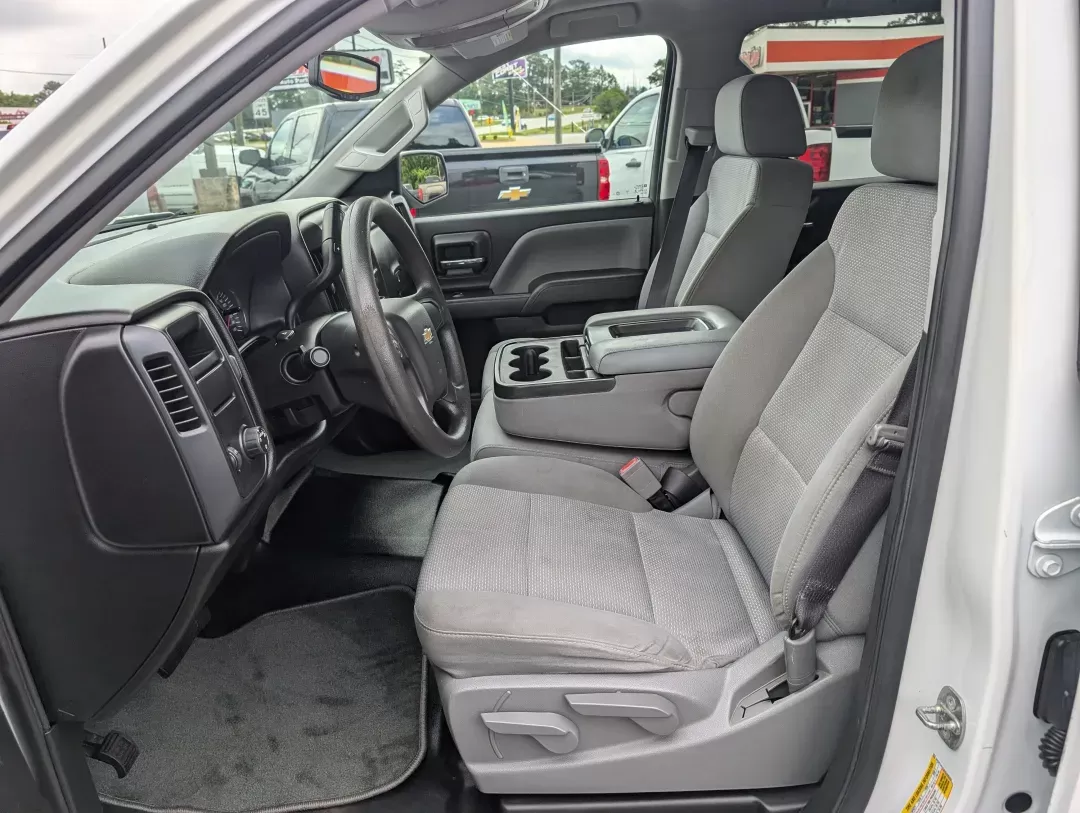 2017 /Dark Ash with Jet Black Interior Accents Chevrolet Silverado 1500 LS (3GCPCNEC5HG) with an Gas V8 5.3L/325 engine, 6-Speed Automatic transmission, located at 3959 U.S. 80 W, Phenix City, AL, 36870, (334) 297-4885, 32.469296, -85.135185 - 2017 Chevrolet Silverado 1500 LS - Photo#10