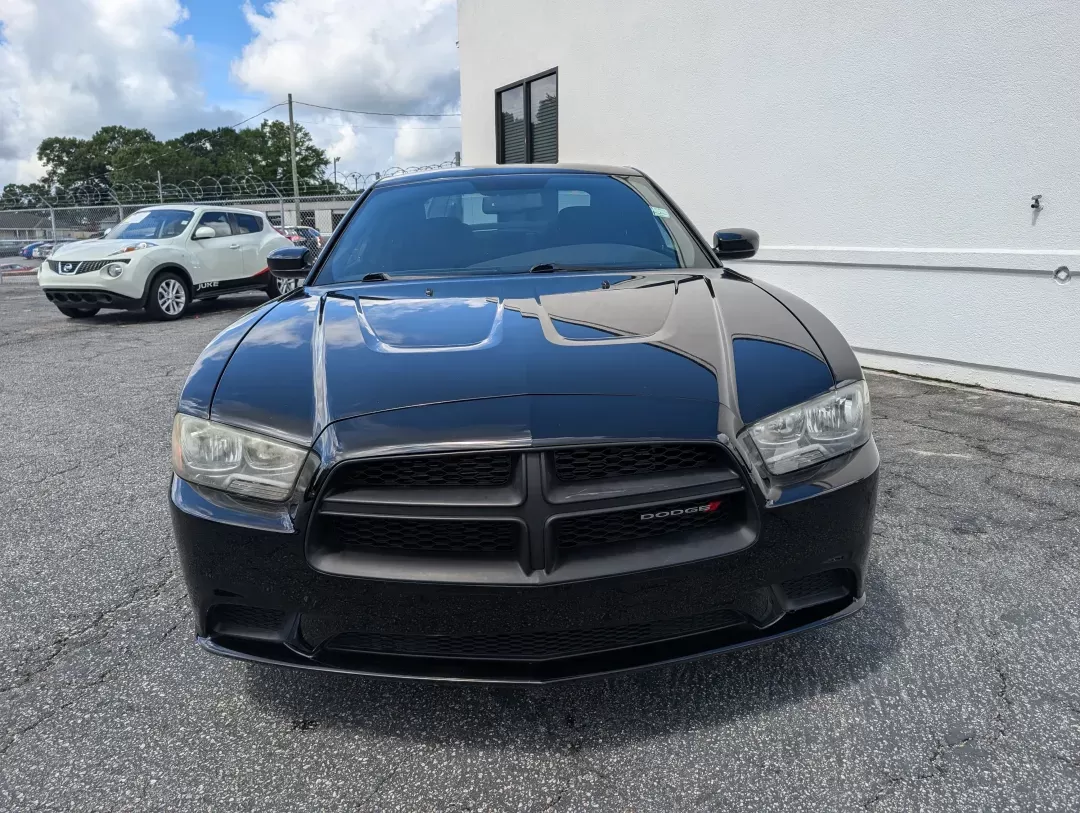 2013 /Black Interior Dodge Charger SE (2C3CDXBG7DH) with an Gas/Ethanol V6 3.6L/220 engine, 8-Speed Automatic transmission, located at 3959 U.S. 80 W, Phenix City, AL, 36870, (334) 297-4885, 32.469296, -85.135185 - 2013 Dodge Charger SE - Photo#1