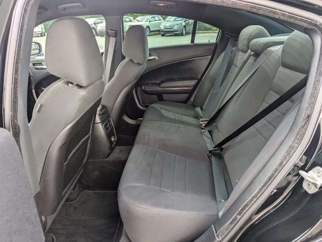 2013 /Black Interior Dodge Charger SE (2C3CDXBG7DH) with an Gas/Ethanol V6 3.6L/220 engine, 8-Speed Automatic transmission, located at 3959 U.S. 80 W, Phenix City, AL, 36870, (334) 297-4885, 32.469296, -85.135185 - 2013 Dodge Charger SE - Photo#10