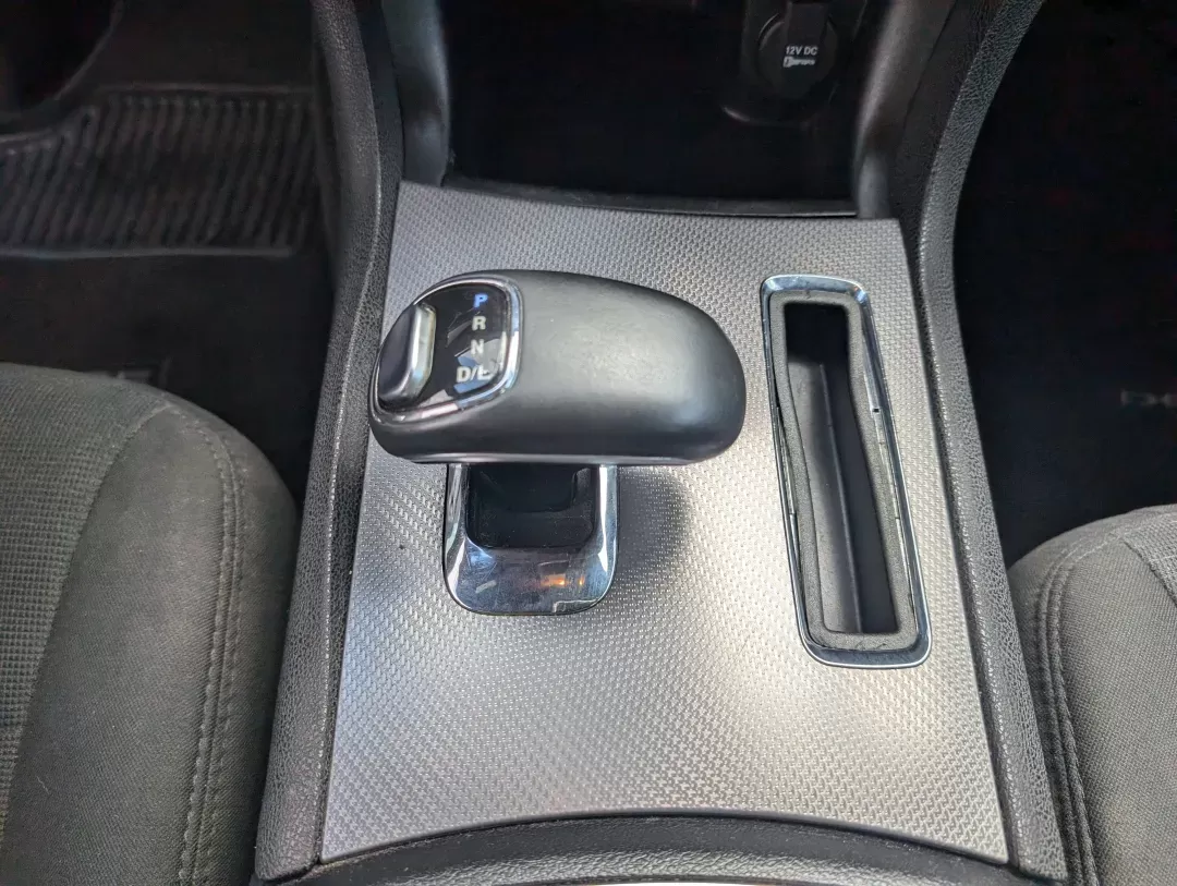 2013 /Black Interior Dodge Charger SE (2C3CDXBG7DH) with an Gas/Ethanol V6 3.6L/220 engine, 8-Speed Automatic transmission, located at 3959 U.S. 80 W, Phenix City, AL, 36870, (334) 297-4885, 32.469296, -85.135185 - 2013 Dodge Charger SE - Photo#13