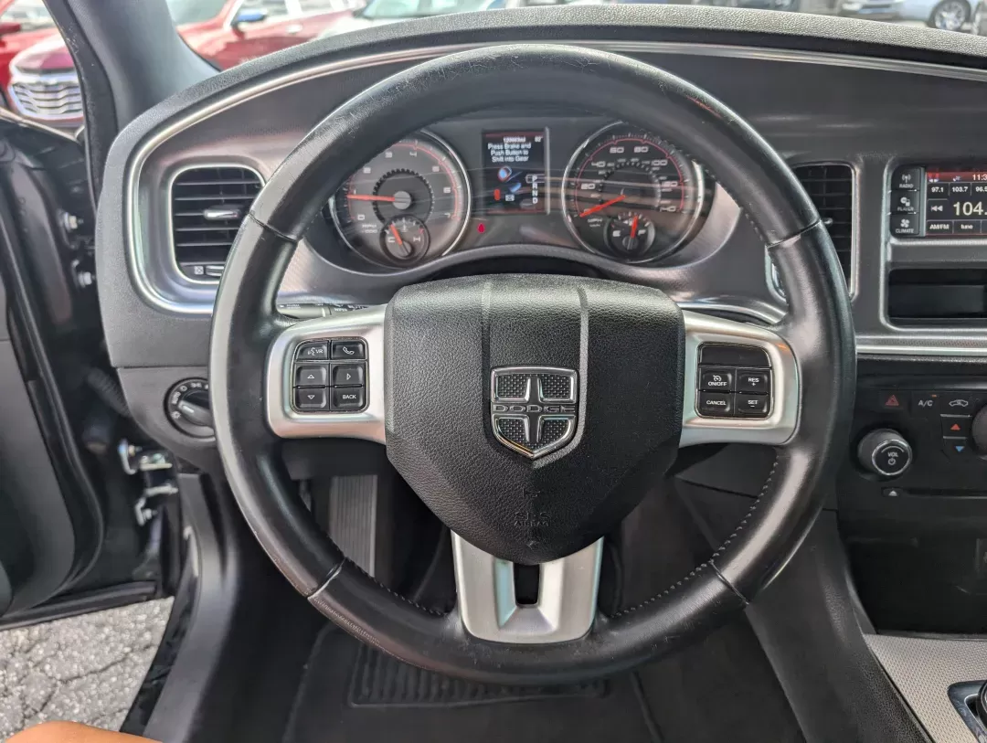 2013 /Black Interior Dodge Charger SE (2C3CDXBG7DH) with an Gas/Ethanol V6 3.6L/220 engine, 8-Speed Automatic transmission, located at 3959 U.S. 80 W, Phenix City, AL, 36870, (334) 297-4885, 32.469296, -85.135185 - 2013 Dodge Charger SE - Photo#15