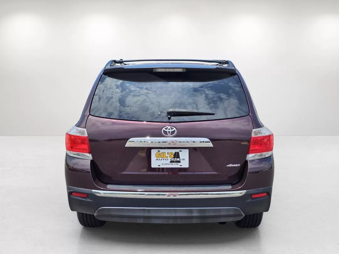 2012 Toyota Highlander Limited (5TDDK3EH2CS) with an Other engine, located at 1430 Gateway Drive, Opelika, AL, 36801, (334) 239-0944, 32.637871, -85.409790 - 2012 Toyota Highlander Limited - Photo#5