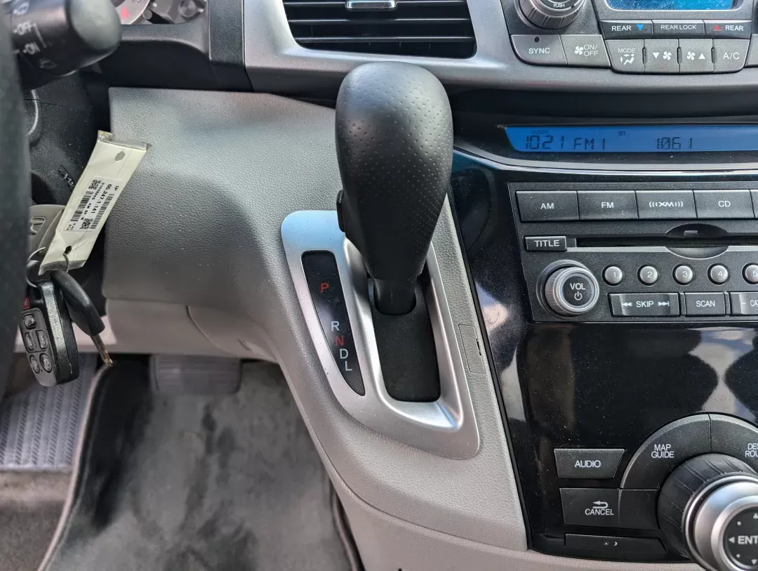 2012 Honda Odyssey EX-L (5FNRL5H68CB) with an Gas V6 3.5L/212 engine, 5-Speed Automatic transmission, located at 1430 Gateway Drive, Opelika, AL, 36801, (334) 239-0944, 32.637871, -85.409790 - 2012 Honda Odyssey EX-L - Photo#14