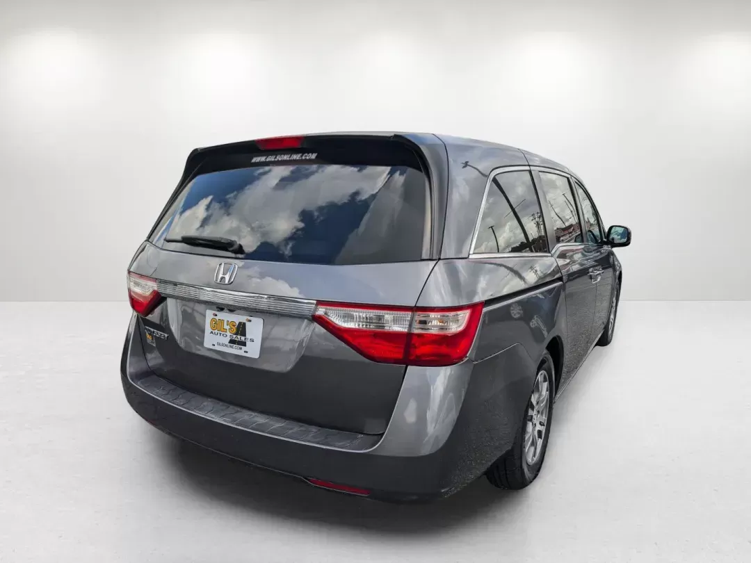 2012 Honda Odyssey EX-L (5FNRL5H68CB) with an Gas V6 3.5L/212 engine, 5-Speed Automatic transmission, located at 3959 U.S. 80 W, Phenix City, AL, 36870, (334) 297-4885, 32.469296, -85.135185 - 2012 Honda Odyssey EX-L - Photo#4
