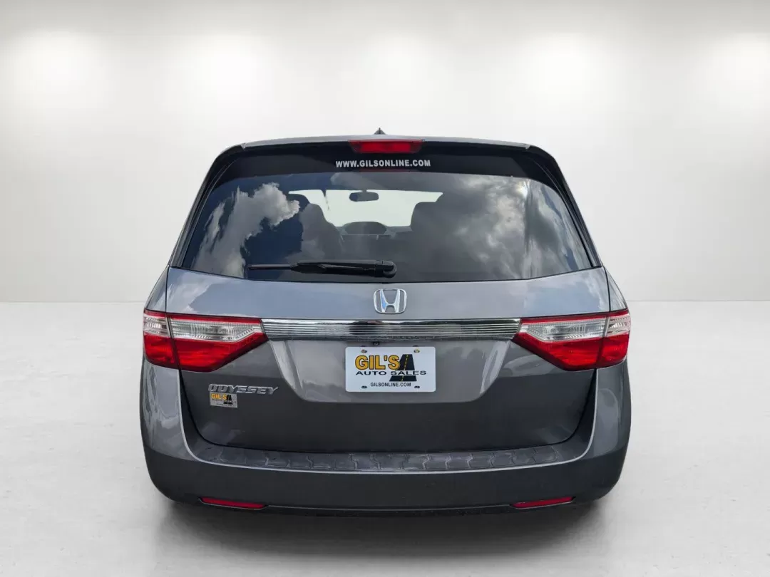 2012 Honda Odyssey EX-L (5FNRL5H68CB) with an Gas V6 3.5L/212 engine, 5-Speed Automatic transmission, located at 3959 U.S. 80 W, Phenix City, AL, 36870, (334) 297-4885, 32.469296, -85.135185 - 2012 Honda Odyssey EX-L - Photo#5