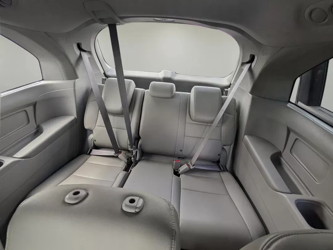 2012 Honda Odyssey EX-L (5FNRL5H68CB) with an Gas V6 3.5L/212 engine, 5-Speed Automatic transmission, located at 3959 U.S. 80 W, Phenix City, AL, 36870, (334) 297-4885, 32.469296, -85.135185 - 2012 Honda Odyssey EX-L - Photo#11