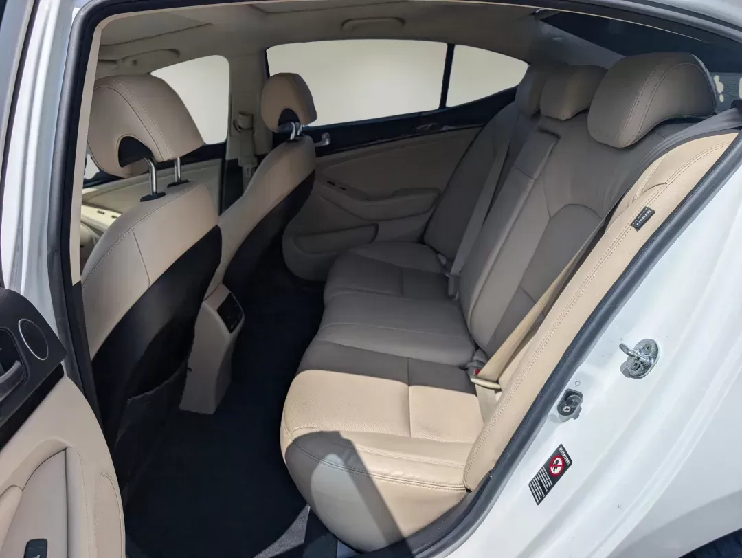 2015 /Beige Kia Cadenza Premium (KNALN4D74F5) with an Regular Unleaded V-6 3.3 L/204 engine, 6-Speed Automatic w/OD transmission, located at 521 Old Farm Lane Rd, Prattville, AL, 36066, (334) 325-1505, 32.482460, -86.416367 - 2015 Kia Cadenza Premium - Photo#11