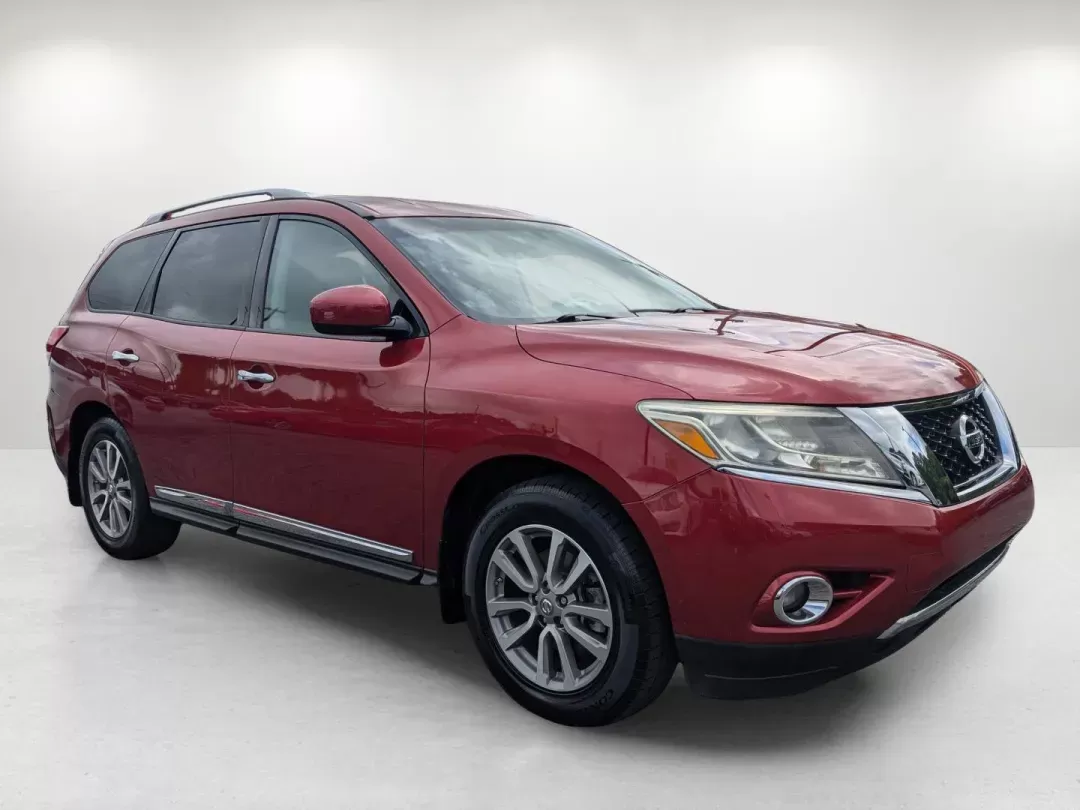 2014 /Charcoal Nissan Pathfinder SL (5N1AR2MN4EC) with an Regular Unleaded V-6 3.5 L/213 engine, 1-Speed CVT w/OD transmission, located at 521 Old Farm Lane Rd, Prattville, AL, 36066, (334) 325-1505, 32.482460, -86.416367 - 2014 Nissan Pathfinder SL - Photo#2