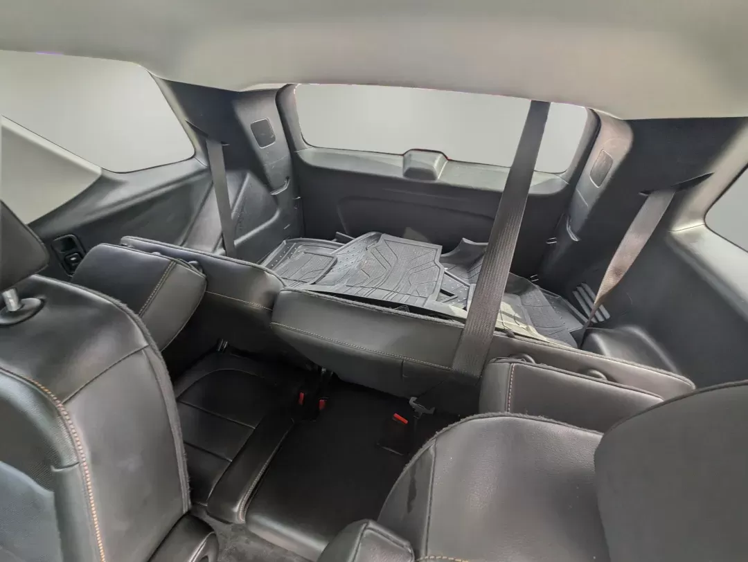 2021 /Jet Black Chevrolet Traverse Premier (1GNERKKW5MJ) with an Gas V6 3.6L/217 engine, 9-Speed Automatic transmission, located at 3959 U.S. 80 W, Phenix City, AL, 36870, (334) 297-4885, 32.469296, -85.135185 - 2021 Chevrolet Traverse Premier - Photo#11