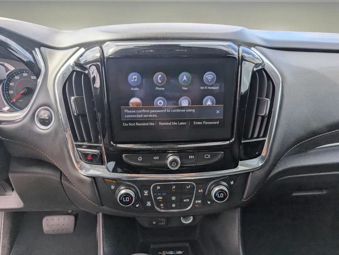2021 /Jet Black Chevrolet Traverse Premier (1GNERKKW5MJ) with an Gas V6 3.6L/217 engine, 9-Speed Automatic transmission, located at 3959 U.S. 80 W, Phenix City, AL, 36870, (334) 297-4885, 32.469296, -85.135185 - 2021 Chevrolet Traverse Premier - Photo#15