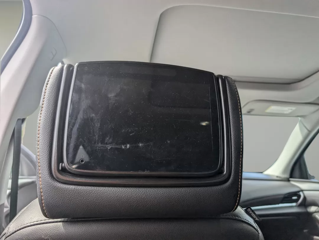 2021 /Jet Black Chevrolet Traverse Premier (1GNERKKW5MJ) with an Other engine, located at 5115 14th Ave., Columbus, GA, 31904, (706) 323-0345, 32.511494, -84.971046 - **Discover Your Adventure with the 2021 Chevrolet Traverse Premier at Gils Auto - Phenix City!**<br /> <br /> Are you ready to embark on new adventures, whether it's family road trips, daily commutes, or weekend getaways? The 2021 Chevrolet Traverse Premier is the ultimate SUV designed for those who - Photo#12