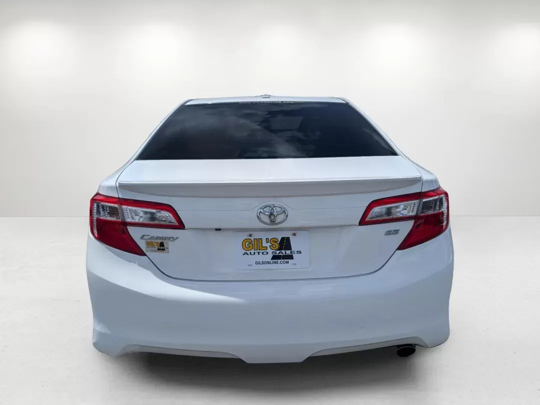 2012 Toyota Camry SE (4T1BF1FKXCU) with an Gas I4 2.5L/152 engine, 6-Speed Automatic w/Manual Shift transmission, located at 3959 U.S. 80 W, Phenix City, AL, 36870, (334) 297-4885, 32.469296, -85.135185 - 2012 Toyota Camry SE - Photo#5