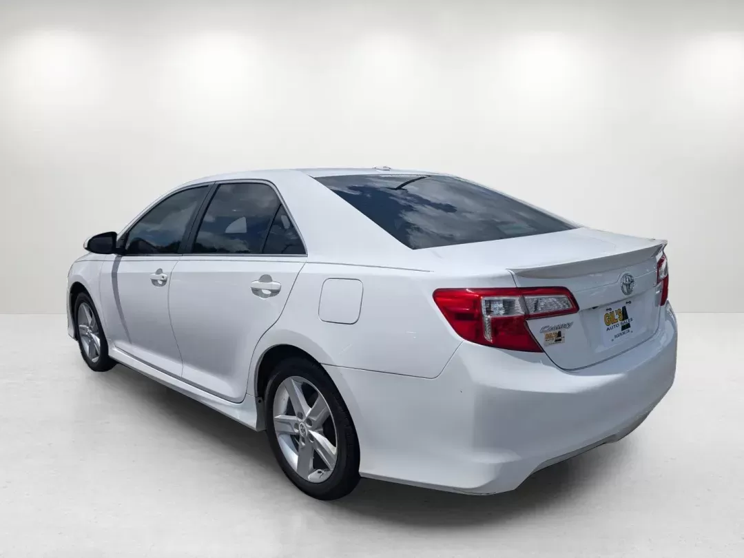 2012 Toyota Camry SE (4T1BF1FKXCU) with an Gas I4 2.5L/152 engine, 6-Speed Automatic w/Manual Shift transmission, located at 3959 U.S. 80 W, Phenix City, AL, 36870, (334) 297-4885, 32.469296, -85.135185 - 2012 Toyota Camry SE - Photo#6
