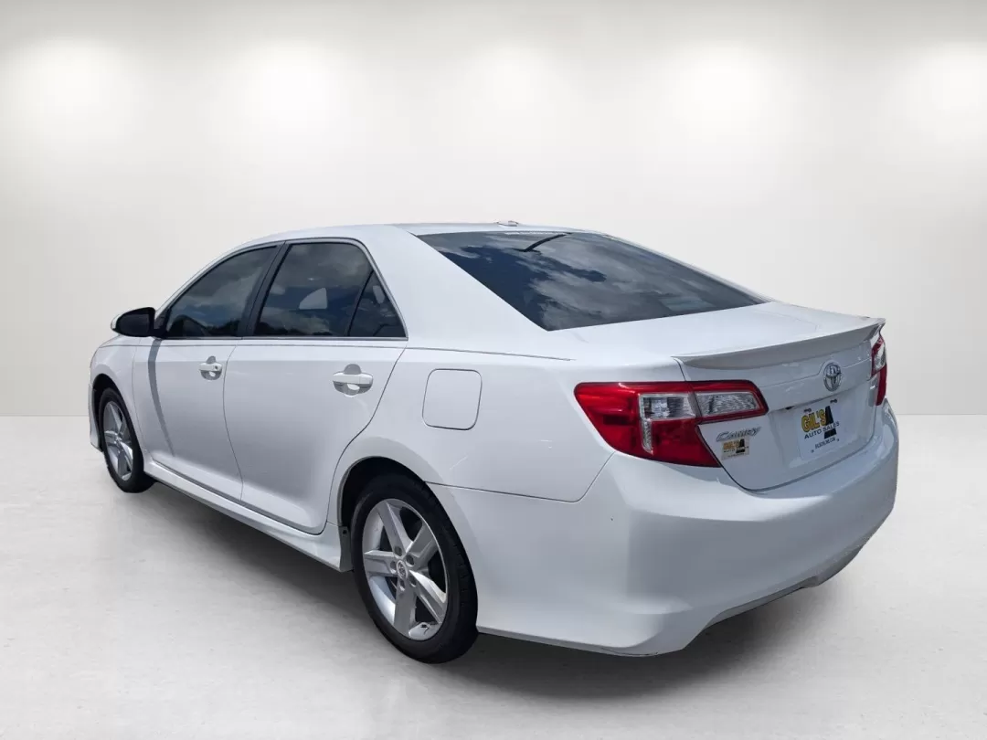 2012 Toyota Camry SE (4T1BF1FKXCU) with an Other engine, located at 5115 14th Ave., Columbus, GA, 31904, (706) 323-0345, 32.511494, -84.971046 - **Experience Comfort and Reliability with This 2012 Toyota Camry SE Perfect for Your Daily Commute or Family Outings!**<br /> <br /> Are you in search of a dependable sedan that combines style, comfort, and affordability? Look no further than this 2012 Toyota Camry SE, available now at Gils Auto in - Photo#6