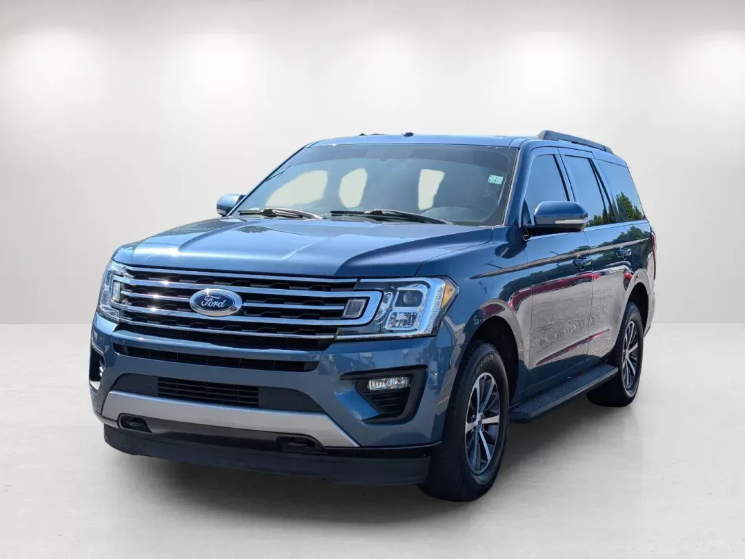 2018 Ford Expedition XLT (1FMJU1JT3JE) with an Other engine, located at 3959 U.S. 80 W, Phenix City, AL, 36870, (334) 297-4885, 32.469296, -85.135185 - Are you ready to elevate your family adventures or weekend getaways? Look no further than this stunning 2018 Ford Expedition XLT, available now at Gils Auto in Phenix City, AL. Perfectly designed for growing families and suitable for budget-conscious buyers, this SUV combines spaciousness, technolog - Photo#1
