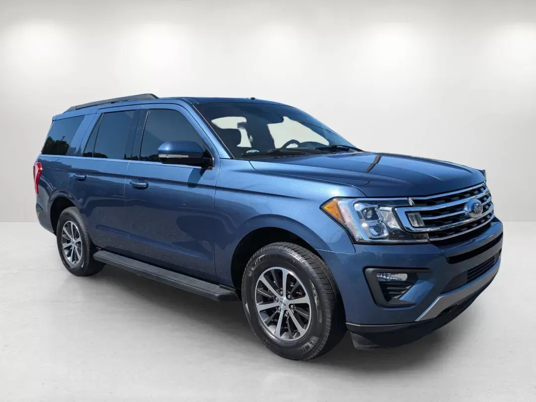 2018 Ford Expedition XLT (1FMJU1JT3JE) with an Other engine, located at 3959 U.S. 80 W, Phenix City, AL, 36870, (334) 297-4885, 32.469296, -85.135185 - Are you ready to elevate your family adventures or weekend getaways? Look no further than this stunning 2018 Ford Expedition XLT, available now at Gils Auto in Phenix City, AL. Perfectly designed for growing families and suitable for budget-conscious buyers, this SUV combines spaciousness, technolog - Photo#3