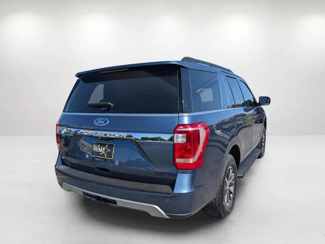 2018 Ford Expedition XLT (1FMJU1JT3JE) with an Other engine, located at 3959 U.S. 80 W, Phenix City, AL, 36870, (334) 297-4885, 32.469296, -85.135185 - Are you ready to elevate your family adventures or weekend getaways? Look no further than this stunning 2018 Ford Expedition XLT, available now at Gils Auto in Phenix City, AL. Perfectly designed for growing families and suitable for budget-conscious buyers, this SUV combines spaciousness, technolog - Photo#5