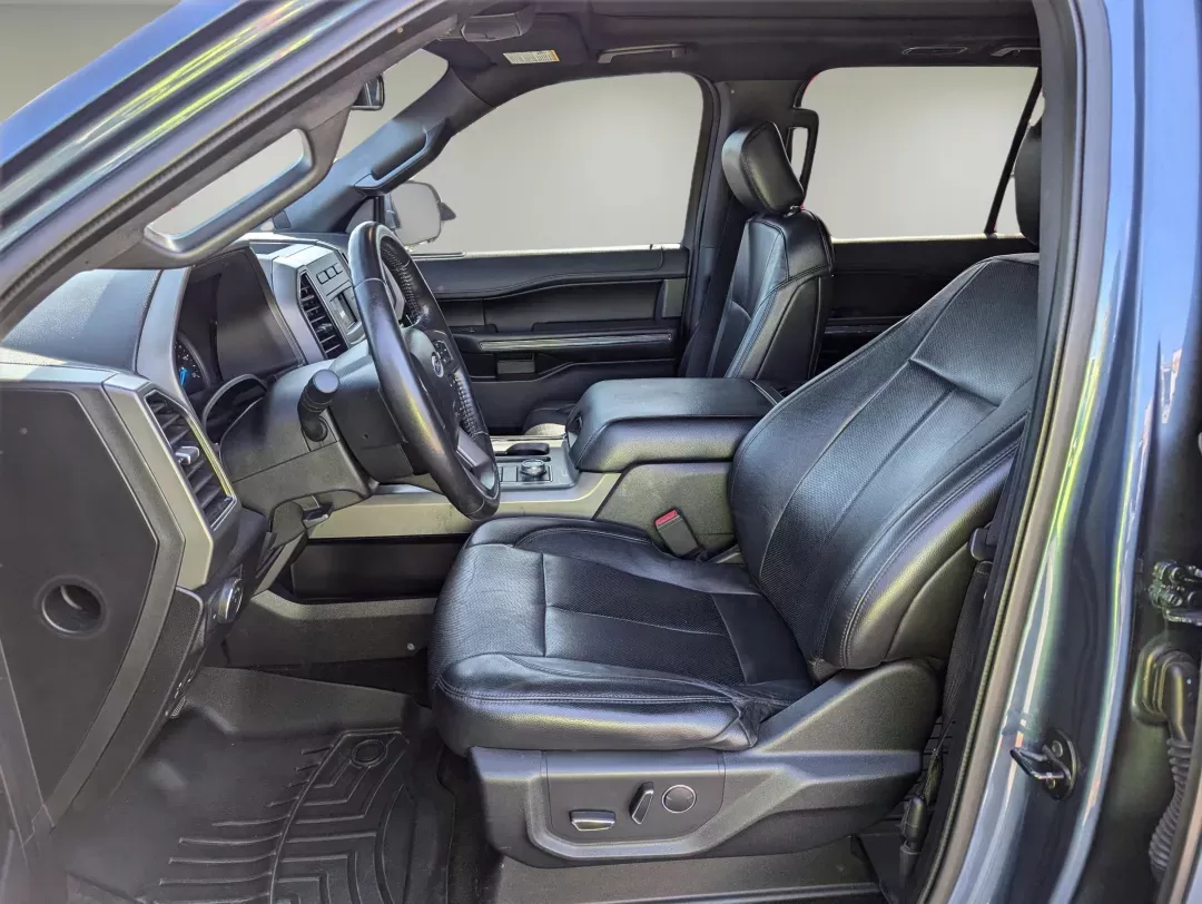 2018 Ford Expedition XLT (1FMJU1JT3JE) with an Other engine, located at 3959 U.S. 80 W, Phenix City, AL, 36870, (334) 297-4885, 32.469296, -85.135185 - Are you ready to elevate your family adventures or weekend getaways? Look no further than this stunning 2018 Ford Expedition XLT, available now at Gils Auto in Phenix City, AL. Perfectly designed for growing families and suitable for budget-conscious buyers, this SUV combines spaciousness, technolog - Photo#10
