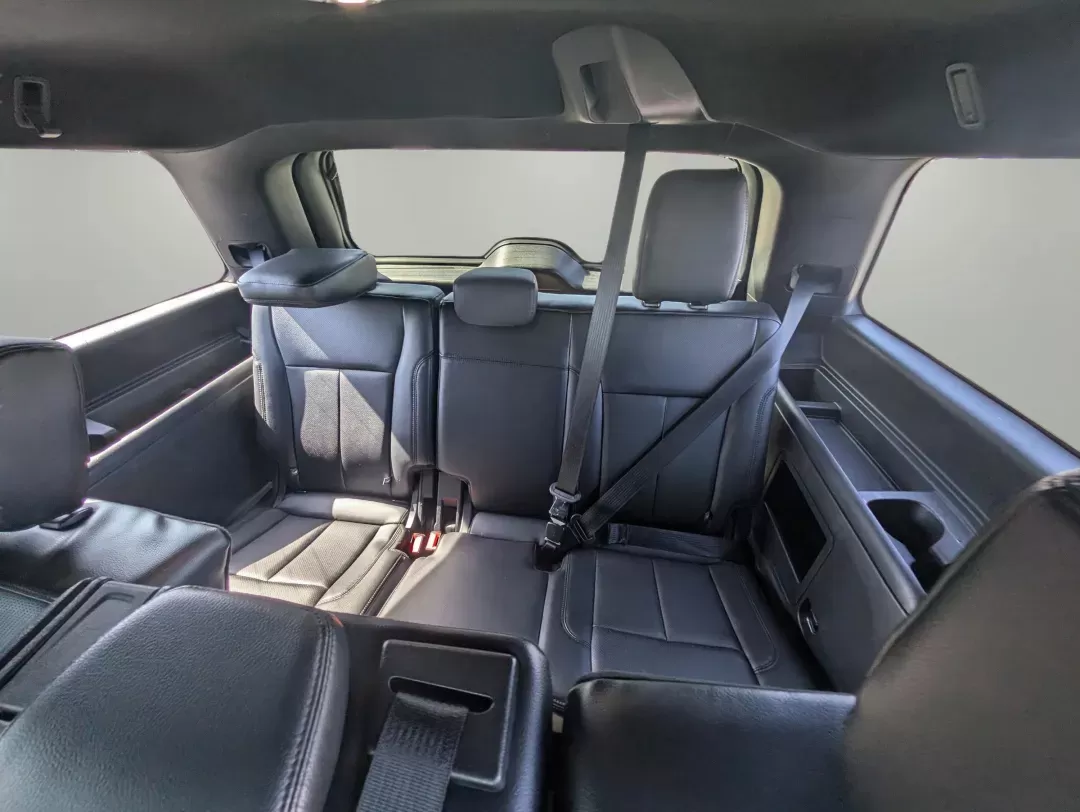 2018 Ford Expedition XLT (1FMJU1JT3JE) with an Other engine, located at 3959 U.S. 80 W, Phenix City, AL, 36870, (334) 297-4885, 32.469296, -85.135185 - Are you ready to elevate your family adventures or weekend getaways? Look no further than this stunning 2018 Ford Expedition XLT, available now at Gils Auto in Phenix City, AL. Perfectly designed for growing families and suitable for budget-conscious buyers, this SUV combines spaciousness, technolog - Photo#12