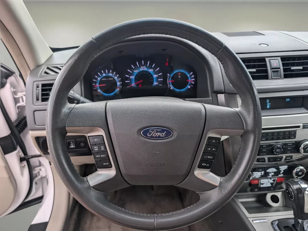 2012 Ford Fusion SEL (3FAHP0JG8CR) with an Other engine, located at 7000 Northlake Connector, Columbus, GA, 31904, (706) 987-8085, 32.524975, -84.978134 - **Experience Comfort and Reliability with This 2012 Ford Fusion SEL at Gils Auto - Opelika!**<br /> <br /> If you're searching for a dependable sedan that perfectly balances comfort and efficiency, look no further than this stunning 2012 Ford Fusion SEL at Gils Auto, located at 1430 Gateway Drive, O - Photo#15