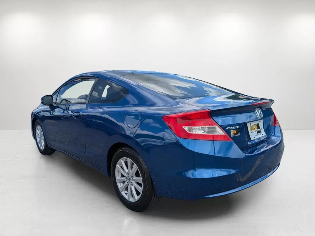 2012 Honda Civic Cpe EX (2HGFG3B82CH) with an Other engine, located at 1430 Gateway Drive, Opelika, AL, 36801, (334) 239-0944, 32.637871, -85.409790 - **Unleash Your Adventures with the 2012 Honda Civic Coupe EX!**<br /> <br /> If you're seeking a reliable and stylish vehicle that fits seamlessly into your active lifestyle, look no further than the stunning 2012 Honda Civic Coupe EX! This is the perfect car for budget-conscious buyers looking to m - Photo#6