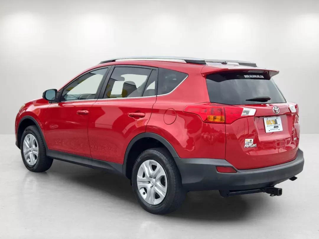 2013 Toyota RAV4 LE (2T3ZFREVXDW) with an Other engine, located at 1430 Gateway Drive, Opelika, AL, 36801, (334) 239-0944, 32.637871, -85.409790 - **Explore the Outdoors in Comfort: 2013 Toyota RAV4 LE at Gils Auto - Opelika**<br /> <br /> Are you ready to elevate your adventures and tackle your daily commute with confidence? The 2013 Toyota RAV4 LE is the perfect companion for families on the move, weekend warriors, or anyone looking for a re - Photo#6