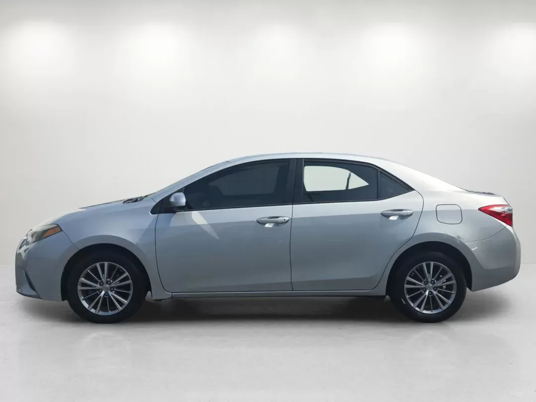 2015 Toyota Corolla LE (2T1BURHE2FC) with an Other engine, located at 1430 Gateway Drive, Opelika, AL, 36801, (334) 239-0944, 32.637871, -85.409790 - **Discover Freedom with the 2015 Toyota Corolla LE: The Ideal Sedan for Your Daily Adventures!**<br /> <br /> Whether you're commuting to work, taking the kids to soccer practice, or planning weekend getaways, the 2015 Toyota Corolla LE is the perfect companion for your busy lifestyle. With its blen - Photo#7