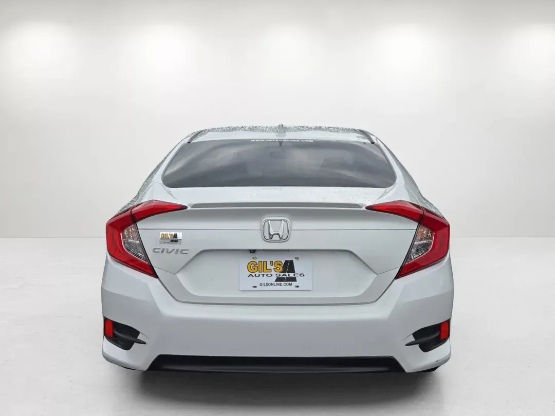 2016 Honda Civic Sedan EX-T (19XFC1F38GE) with an Other engine, located at 1430 Gateway Drive, Opelika, AL, 36801, (334) 239-0944, 32.637871, -85.409790 - **Discover Your New Adventure with This 2016 Honda Civic EX-T Sedan!**<br /> <br /> Are you in search of a reliable vehicle that can effortlessly transition from your daily commute to weekend adventures? Look no further! This 2016 Honda Civic Sedan EX-T is the perfect blend of style, performance, an - Photo#5