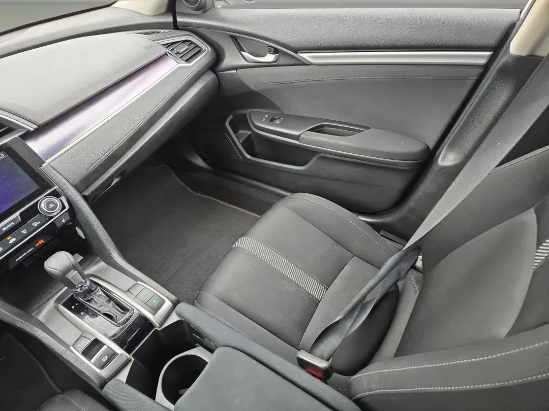 2016 Honda Civic Sedan EX-T (19XFC1F38GE) with an Other engine, located at 1430 Gateway Drive, Opelika, AL, 36801, (334) 239-0944, 32.637871, -85.409790 - **Discover Your New Adventure with This 2016 Honda Civic EX-T Sedan!**<br /> <br /> Are you in search of a reliable vehicle that can effortlessly transition from your daily commute to weekend adventures? Look no further! This 2016 Honda Civic Sedan EX-T is the perfect blend of style, performance, an - Photo#14
