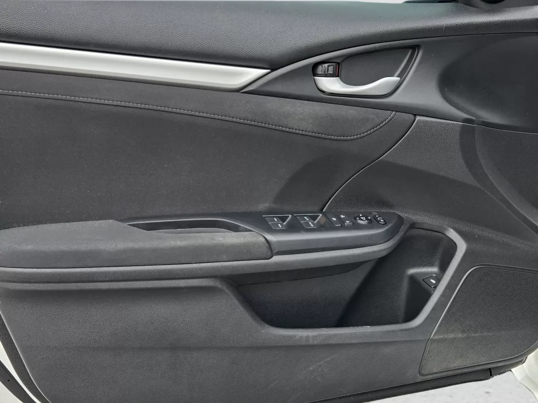 2016 Honda Civic Sedan EX-T (19XFC1F38GE) with an Other engine, located at 7000 Northlake Connector, Columbus, GA, 31904, (706) 987-8085, 32.524975, -84.978134 - **Unleash Your Driving Potential with the 2016 Honda Civic Sedan at Gils Auto!**<br /> <br /> Are you ready to elevate your daily commute and family outings to a whole new level? The 2016 Honda Civic Sedan EX-T is the perfect blend of reliability, style, and advanced features, making it an ideal cho - Photo#9