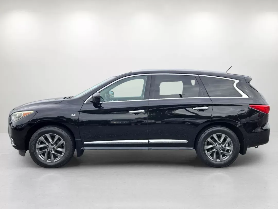 2014 /Graphite Infiniti QX60 (5N1AL0MM0EC) with an Other engine, located at 1430 Gateway Drive, Opelika, AL, 36801, (334) 239-0944, 32.637871, -85.409790 - **Explore the Open Road in Style: 2014 Infiniti QX60 at Gils Auto - Opelika**<br /> <br /> Are you ready to elevate your family adventures or transform your daily commute with a vehicle that's as versatile as your lifestyle? Look no further than this stunning 2014 Infiniti QX60, available now at Gil - Photo#7