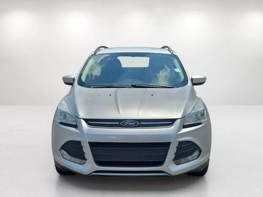 2016 Ford Escape SE (1FMCU0GX3GU) with an Other engine, located at 1430 Gateway Drive, Opelika, AL, 36801, (334) 239-0944, 32.637871, -85.409790 - **Unleash Adventure with the 2016 Ford Escape SE at Gils Auto in Opelika, AL!**<br /> <br /> Are you ready to elevate your lifestyle with a vehicle that perfectly blends comfort, performance, and versatility? Look no further than this 2016 Ford Escape SE, ideally suited for both weekend adventures a - Photo#1