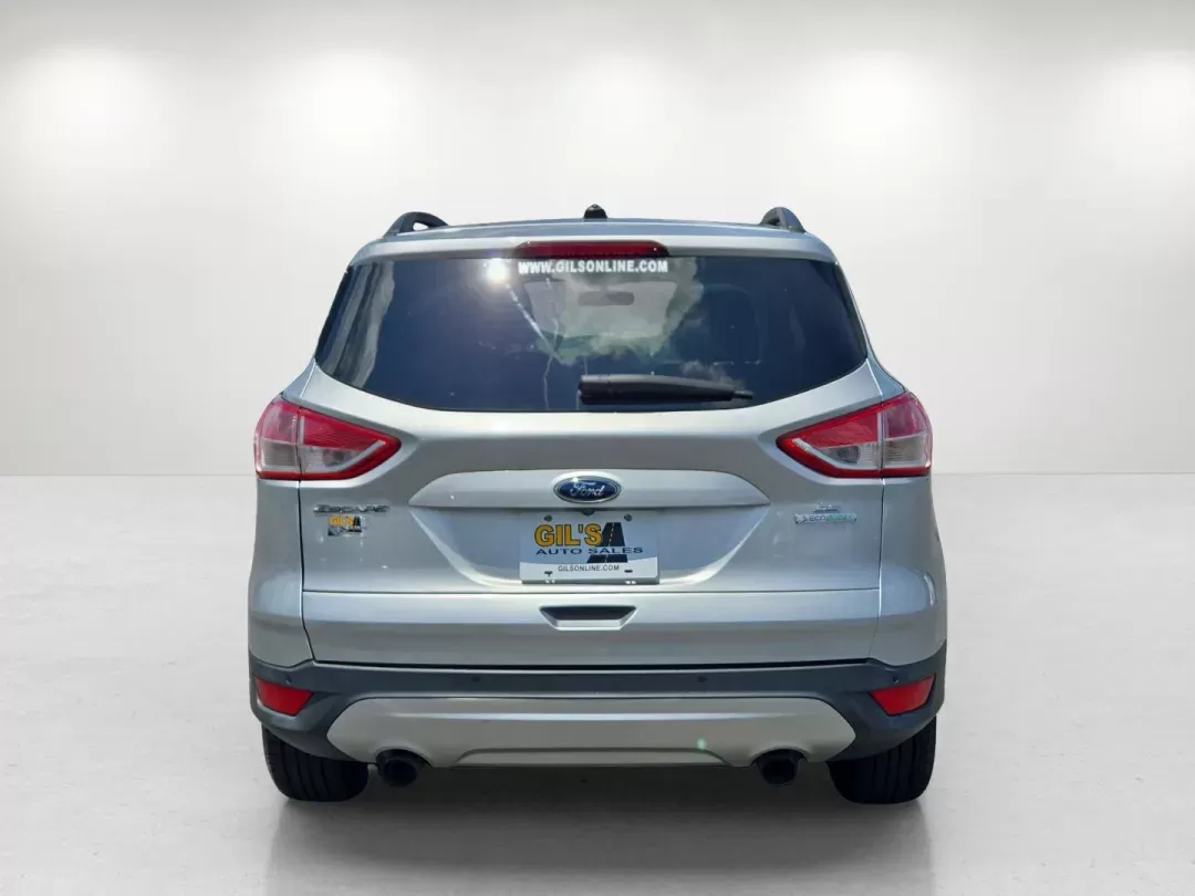 2016 Ford Escape SE (1FMCU0GX3GU) with an Other engine, located at 1430 Gateway Drive, Opelika, AL, 36801, (334) 239-0944, 32.637871, -85.409790 - **Unleash Adventure with the 2016 Ford Escape SE at Gils Auto in Opelika, AL!**<br /> <br /> Are you ready to elevate your lifestyle with a vehicle that perfectly blends comfort, performance, and versatility? Look no further than this 2016 Ford Escape SE, ideally suited for both weekend adventures a - Photo#5