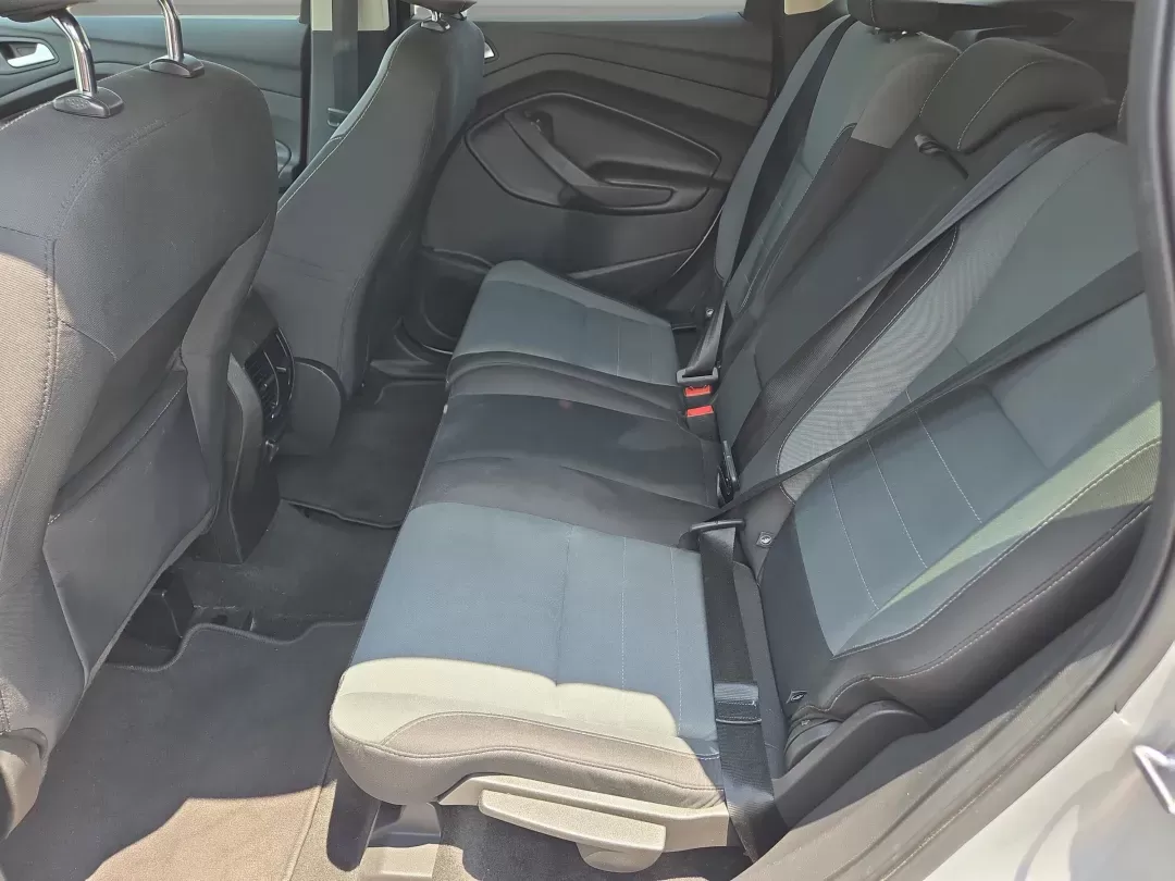 2016 Ford Escape SE (1FMCU0GX3GU) with an Other engine, located at 1430 Gateway Drive, Opelika, AL, 36801, (334) 239-0944, 32.637871, -85.409790 - **Unleash Adventure with the 2016 Ford Escape SE at Gils Auto in Opelika, AL!**<br /> <br /> Are you ready to elevate your lifestyle with a vehicle that perfectly blends comfort, performance, and versatility? Look no further than this 2016 Ford Escape SE, ideally suited for both weekend adventures a - Photo#12