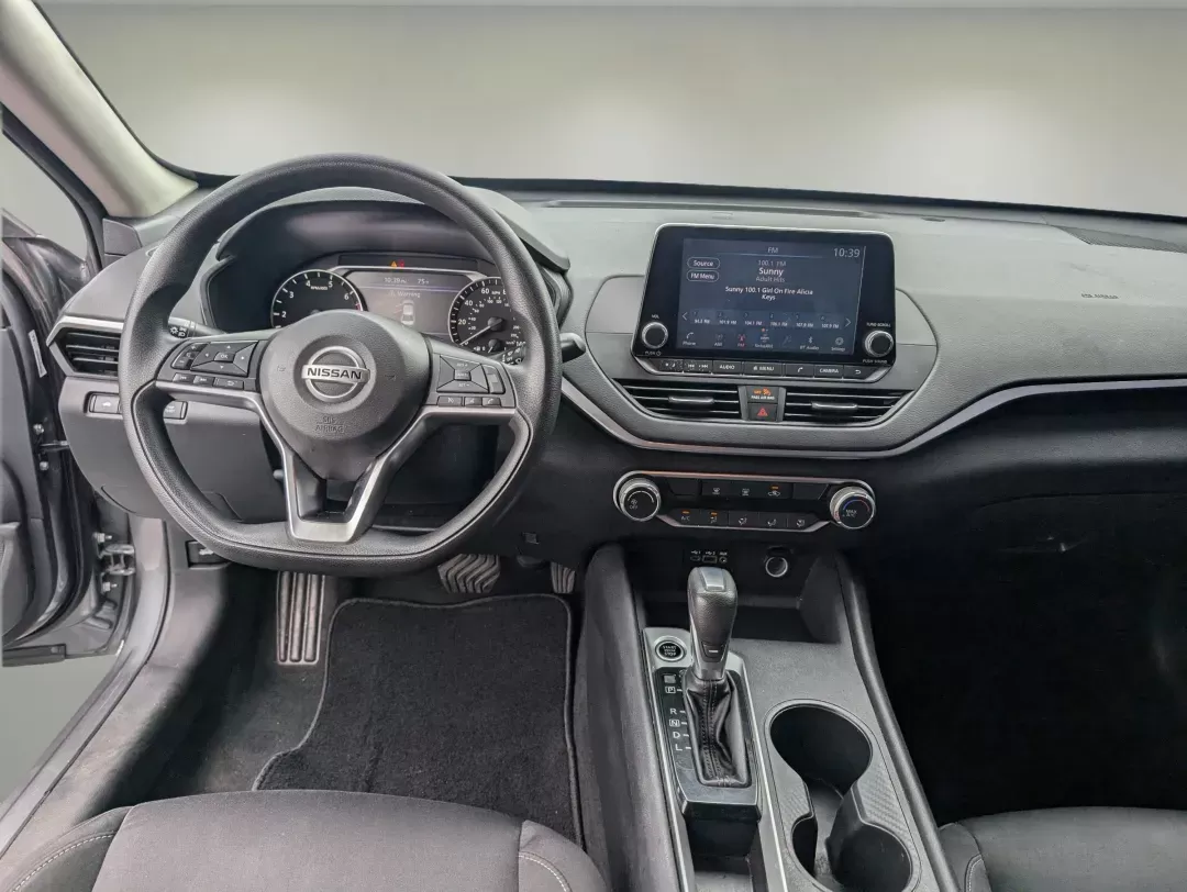 2020 /Charcoal Nissan Altima 2.5 S (1N4BL4BV3LC) with an Other engine, located at 1430 Gateway Drive, Opelika, AL, 36801, (334) 239-0944, 32.637871, -85.409790 - **Discover Freedom on the Road with the 2020 Nissan Altima at Gils Auto - Opelika!**<br /> <br /> Are you ready to elevate your daily commute or embark on unforgettable weekend adventures? The 2020 Nissan Altima, available at Gils Auto in Opelika, AL, is the perfect blend of comfort, efficiency, and - Photo#11