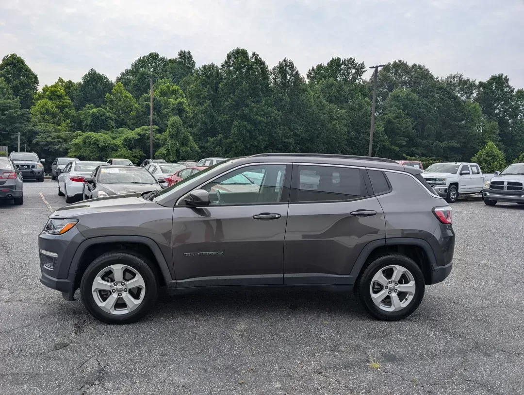 2017 /Black Jeep Compass Latitude (3C4NJDBBXHT) with an Other engine, located at 1430 Gateway Drive, Opelika, AL, 36801, (334) 239-0944, 32.637871, -85.409790 - **Adventure Awaits with This 2017 Jeep Compass Latitude at Gils Auto Opelika, AL!**<br /> <br /> Are you ready to embark on your next adventure? Whether you're a daily commuter navigating the hustle and bustle of Opelika or a weekend warrior seeking thrills on untamed trails, this 2017 Jeep Compass - Photo#7