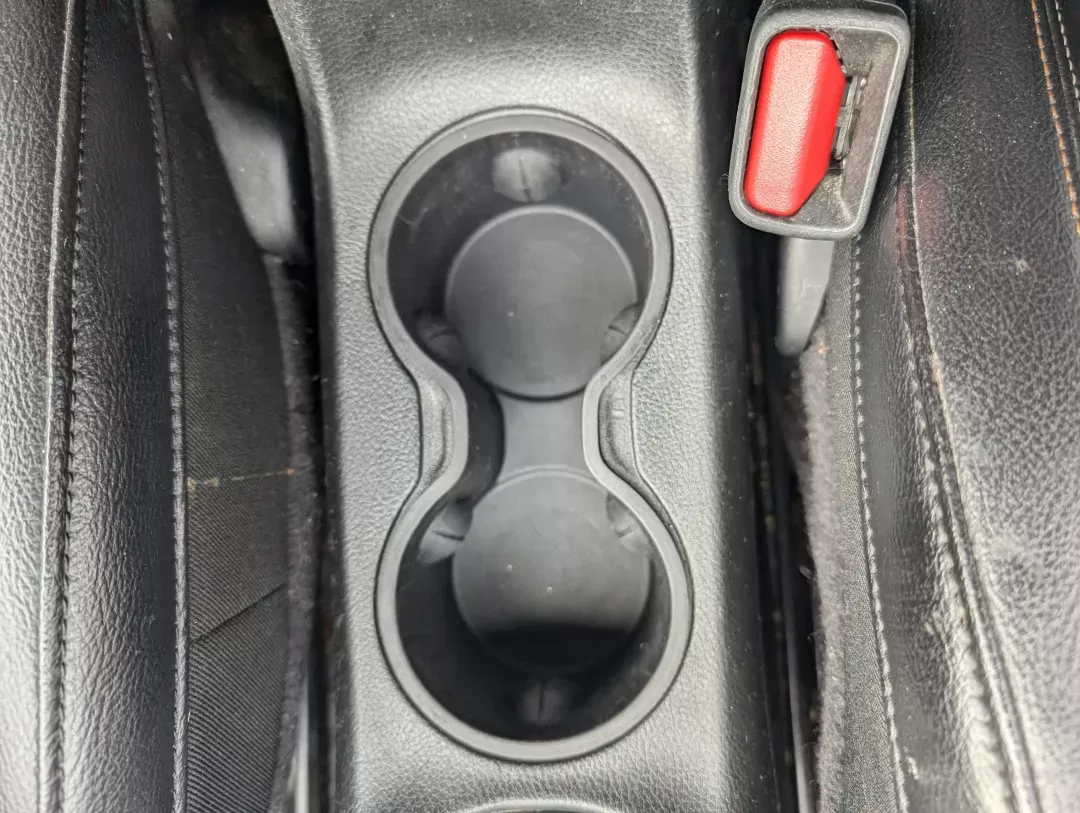 2017 /Black Jeep Compass Latitude (3C4NJDBBXHT) with an Other engine, located at 1430 Gateway Drive, Opelika, AL, 36801, (334) 239-0944, 32.637871, -85.409790 - **Adventure Awaits with This 2017 Jeep Compass Latitude at Gils Auto Opelika, AL!**<br /> <br /> Are you ready to embark on your next adventure? Whether you're a daily commuter navigating the hustle and bustle of Opelika or a weekend warrior seeking thrills on untamed trails, this 2017 Jeep Compass - Photo#12