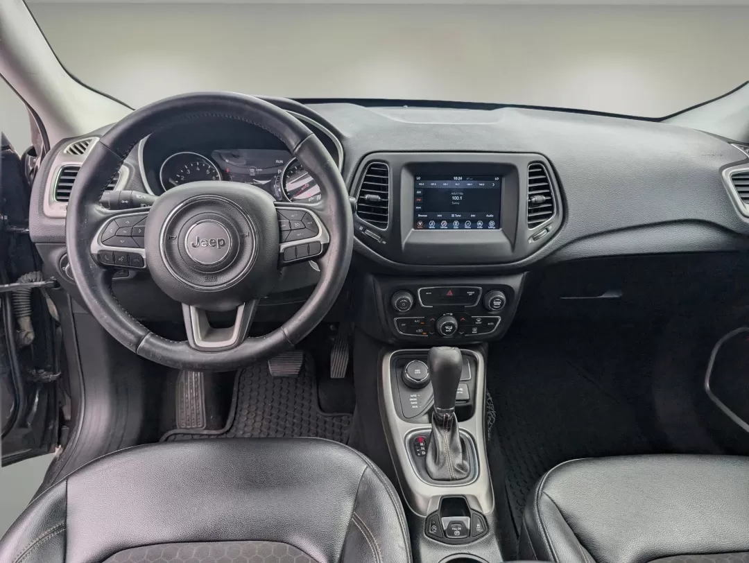 2017 /Black Jeep Compass Latitude (3C4NJDBBXHT) with an Other engine, located at 1430 Gateway Drive, Opelika, AL, 36801, (334) 239-0944, 32.637871, -85.409790 - Discover the perfect blend of style, versatility, and capability with this stunning 2017 Jeep Compass Latitude, available now at Gils Auto in Opelika, AL. This SUV is not just a vehicle; it's a lifestyle choice that's ideal for weekend adventures, family outings, or daily commutes. Whether you're na - Photo#12