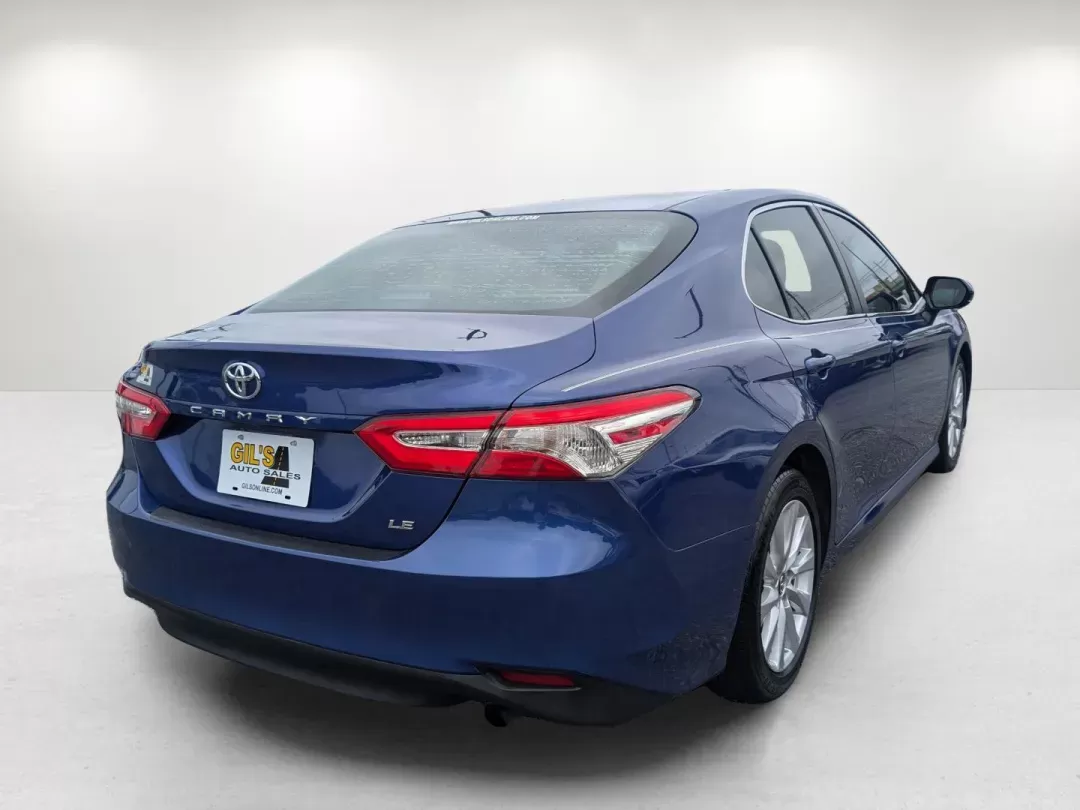 2018 Toyota Camry LE (4T1B11HK8JU) with an Other engine, located at 1430 Gateway Drive, Opelika, AL, 36801, (334) 239-0944, 32.637871, -85.409790 - **Drive into Your Next Adventure with the 2018 Toyota Camry LE at Gils Auto!**<br /> <br /> Are you ready to embrace a new chapter of road trips, family outings, or daily commutes? The 2018 Toyota Camry LE, available now at Gils Auto in Opelika, AL, is the perfect companion for any lifestyle. This s - Photo#4