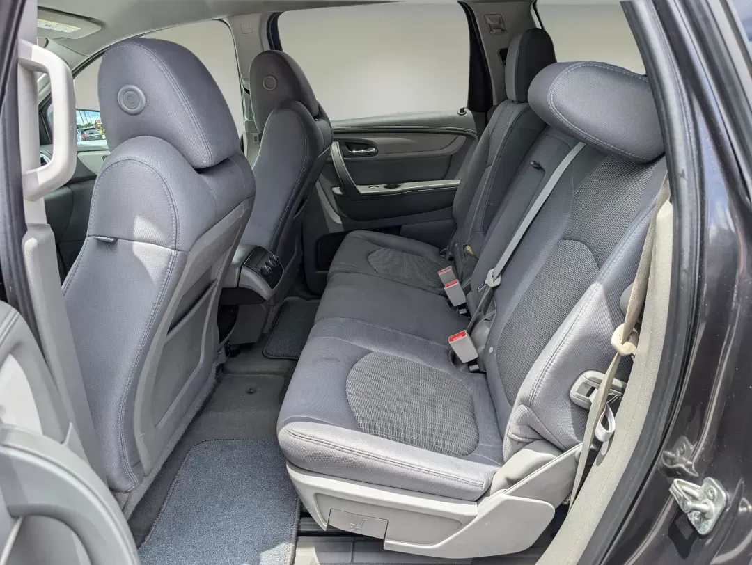 2015 /Dark Titanium/Light Titanium Chevrolet Traverse LS (1GNKRFKD6FJ) with an Other engine, located at 521 Old Farm Lane Rd, Prattville, AL, 36066, (334) 325-1505, 32.482460, -86.416367 - **Discover Your Next Adventure with the 2015 Chevrolet Traverse LS at Gils Auto Prattville!** <br /> <br /> Are you ready to take your family outings or weekend adventures to the next level? Look no further! This **2015 Chevrolet Traverse LS** is the perfect SUV for growing families and active indi - Photo#10