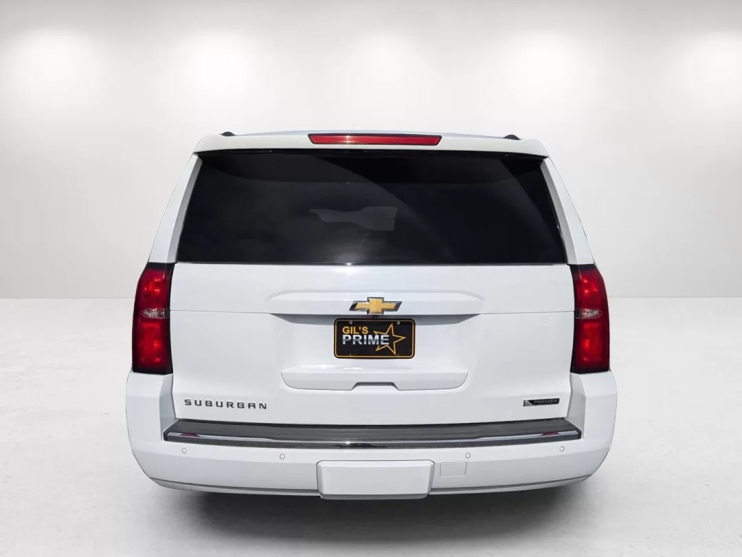 2017 /Jet Black Chevrolet Suburban Premier (1GNSCJKC5HR) with an Other engine, located at 1430 Gateway Drive, Opelika, AL, 36801, (334) 239-0944, 32.637871, -85.409790 - **Discover the Ultimate Family Adventure with the 2017 Chevrolet Suburban Premier at Gils Auto - Prattville!**<br /> <br /> Are you ready to elevate your family's road trips and weekend adventures? Look no further than this stunning 2017 Chevrolet Suburban Premier, designed for those who appreciate - Photo#5