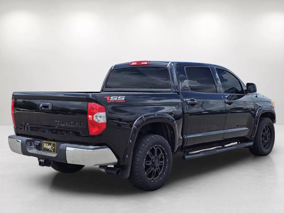 2017 Toyota Tundra 2WD SR5 (5TFEM5F10HX) with an Other engine, located at 3959 U.S. 80 W, Phenix City, AL, 36870, (334) 297-4885, 32.469296, -85.135185 - **Unleash Your Adventurous Side with the 2017 Toyota Tundra SR5 Crew Cab at Gils Auto in Prattville, AL!**<br /> <br /> Are you ready to elevate your outdoor adventures and weekend getaways? The 2017 Toyota Tundra SR5 Crew Cab is your perfect partner for exploration, offering a blend of rugged capab - Photo#4