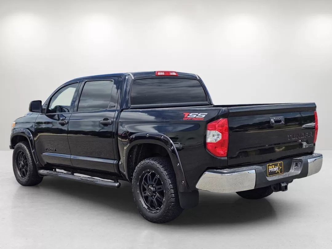 2017 Toyota Tundra 2WD SR5 (5TFEM5F10HX) with an Other engine, located at 3959 U.S. 80 W, Phenix City, AL, 36870, (334) 297-4885, 32.469296, -85.135185 - **Unleash Your Adventurous Side with the 2017 Toyota Tundra SR5 Crew Cab at Gils Auto in Prattville, AL!**<br /> <br /> Are you ready to elevate your outdoor adventures and weekend getaways? The 2017 Toyota Tundra SR5 Crew Cab is your perfect partner for exploration, offering a blend of rugged capab - Photo#6
