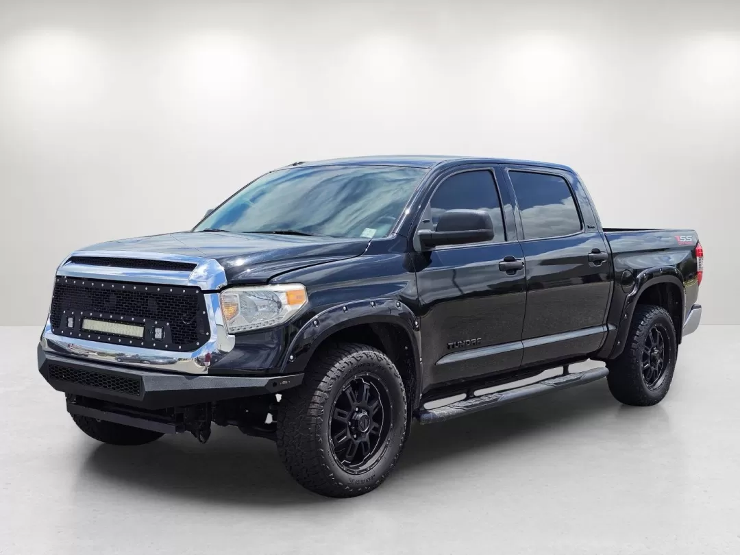 2017 Toyota Tundra 2WD SR5 (5TFEM5F10HX) with an Other engine, located at 521 Old Farm Lane Rd, Prattville, AL, 36066, (334) 325-1505, 32.482460, -86.416367 - **Unleash Your Adventurous Side with the 2017 Toyota Tundra SR5 Crew Cab at Gils Auto in Prattville, AL!**<br /> <br /> Are you ready to elevate your outdoor adventures and weekend getaways? The 2017 Toyota Tundra SR5 Crew Cab is your perfect partner for exploration, offering a blend of rugged capab - Photo#1